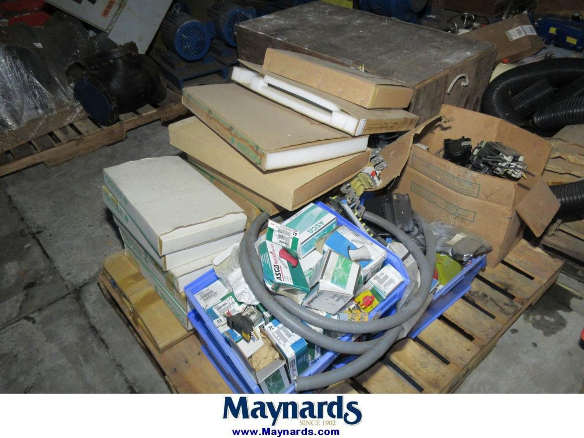 (20) Pallets of Assorted Parts and Contents - Image 19 of 23