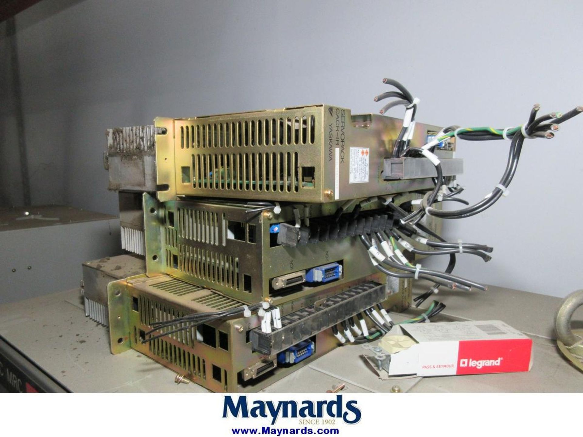 Yaskawa Yasnac MRCS604 (2) Robot Control Cabinets - Image 5 of 8