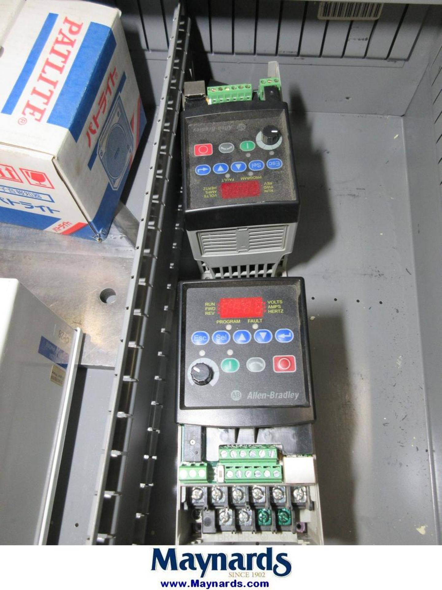Lyon Safetylink 10-Drawer Heavy Duty Storage Cabinet - Image 12 of 13