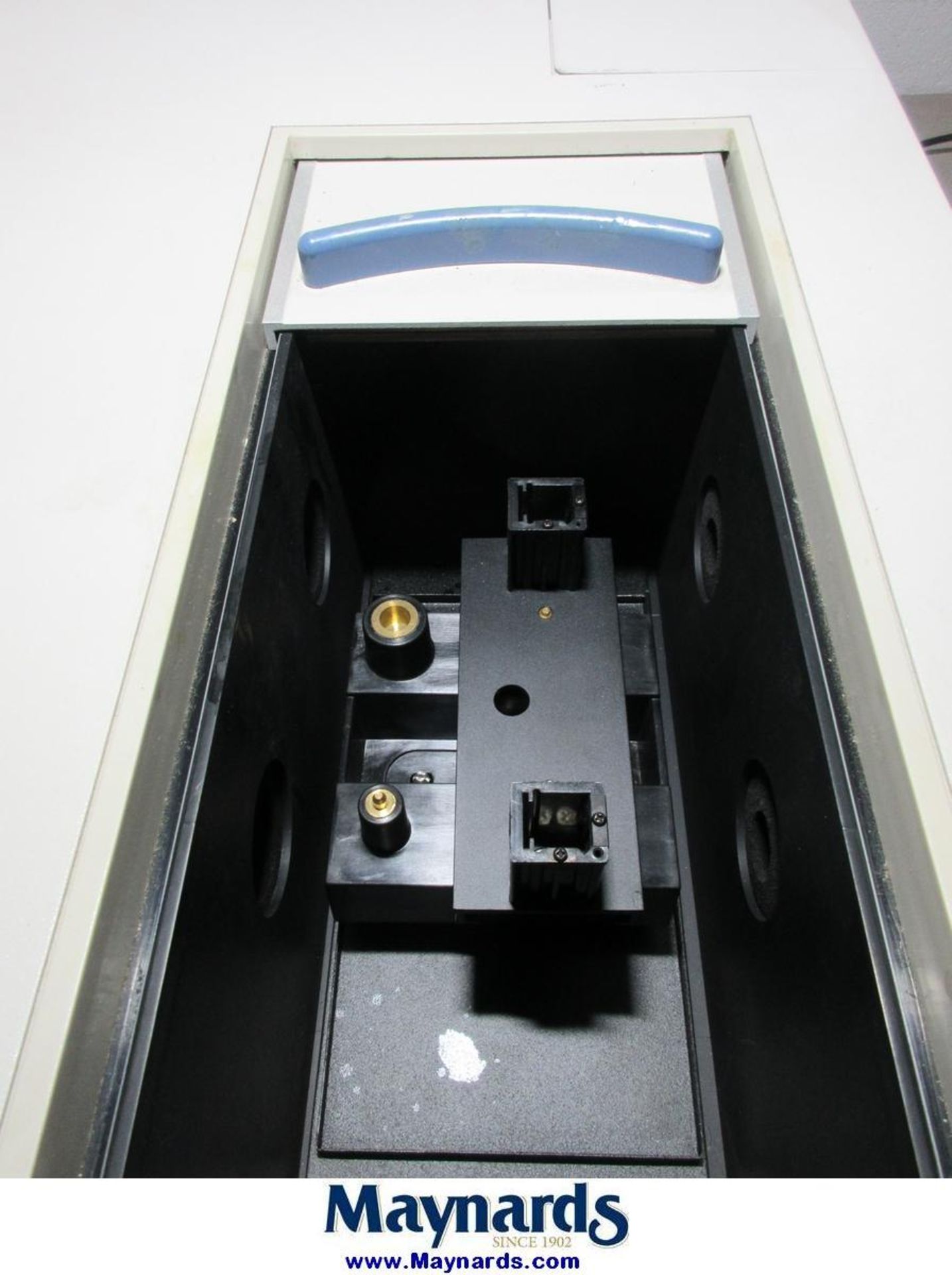 Hitachi (2) Spectrophotometers - Image 7 of 9