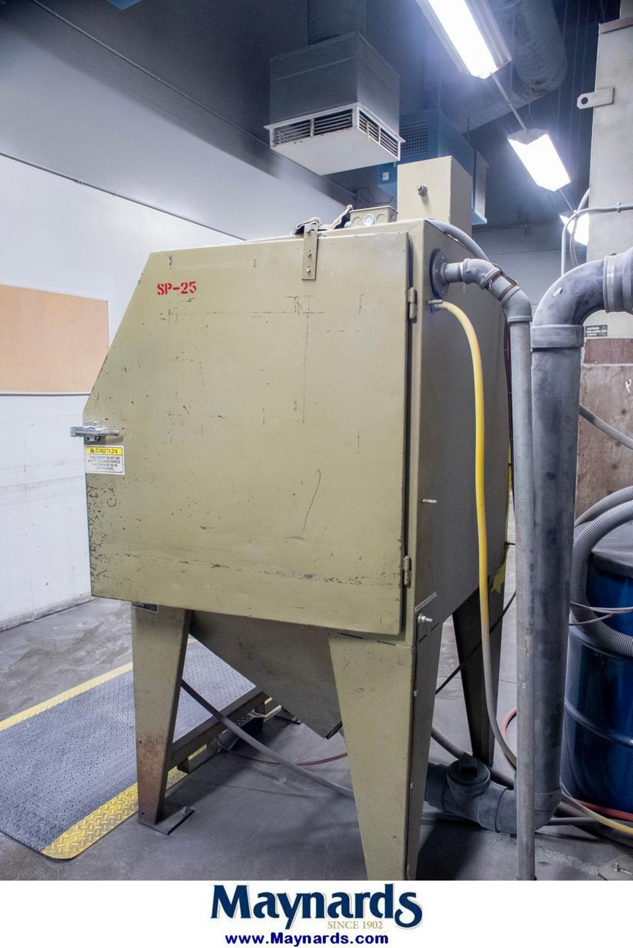 2009 Clemco PCS 3636 A Blast Cabinet w/ Blast/Reclaim System & Dust Collector - Image 4 of 13