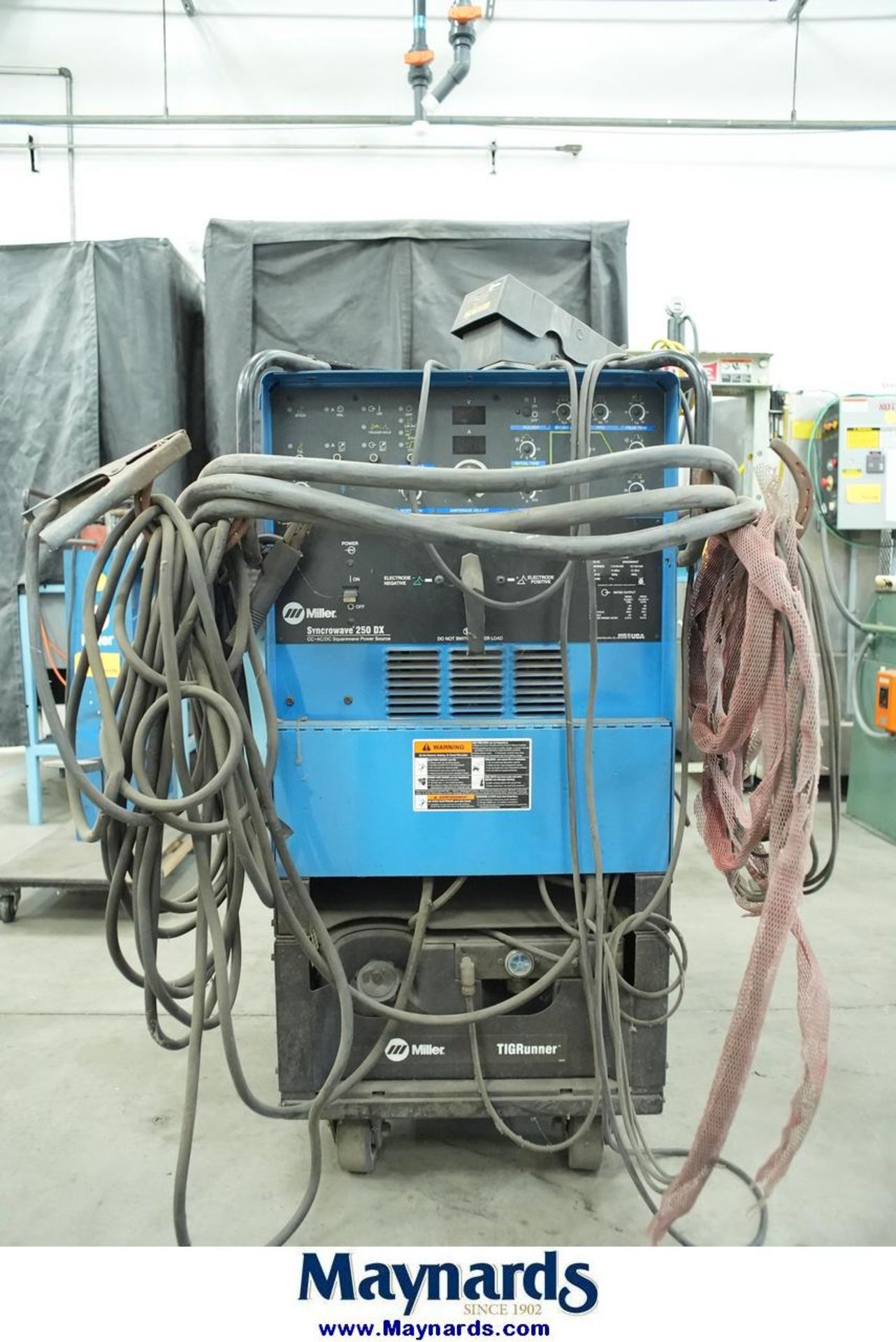 Miller Syncrowave 250 DX Welder - Image 2 of 7