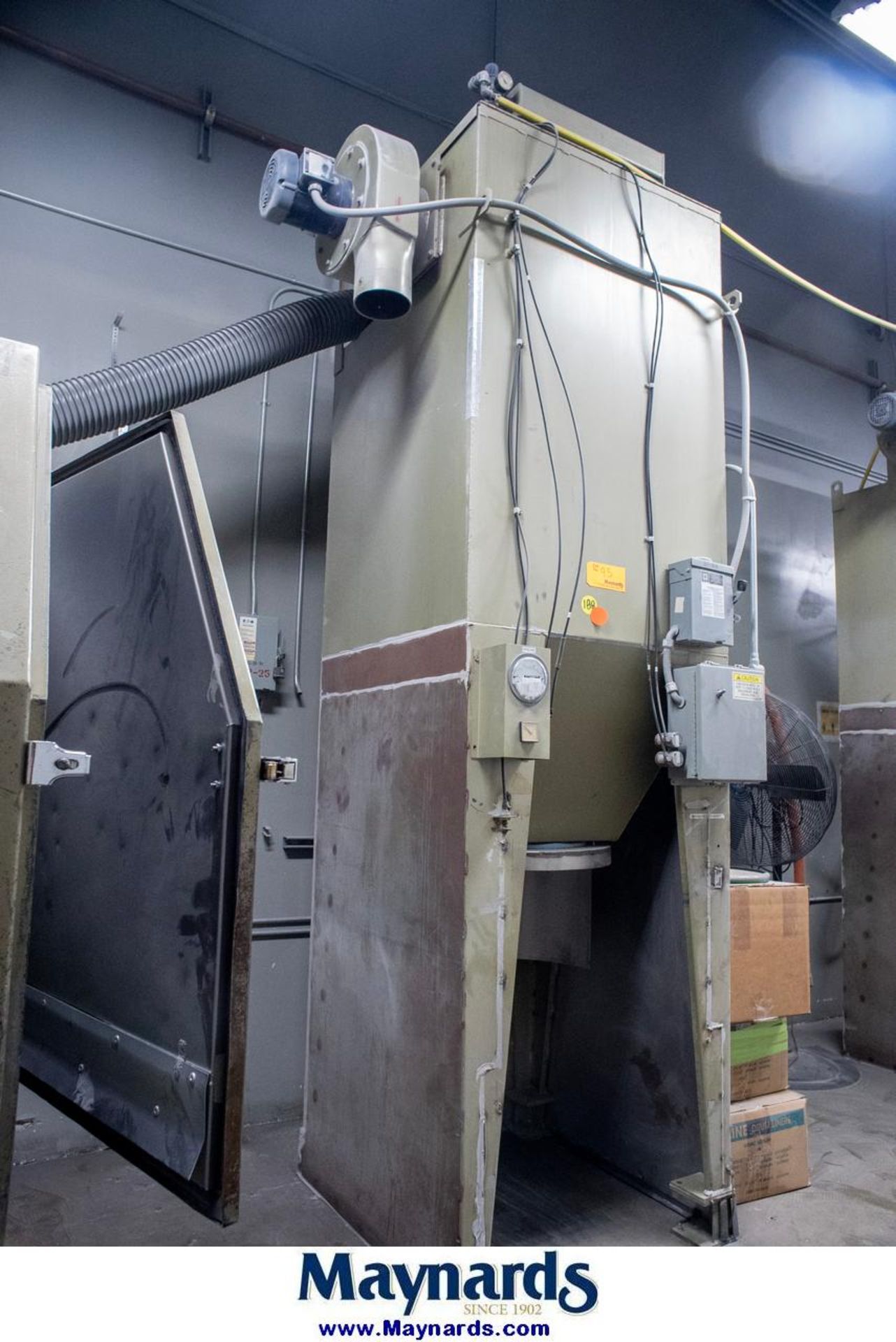 2009 Clemco PCS 3636 A Blast Cabinet w/ Blast/Reclaim System & Dust Collector - Image 10 of 13