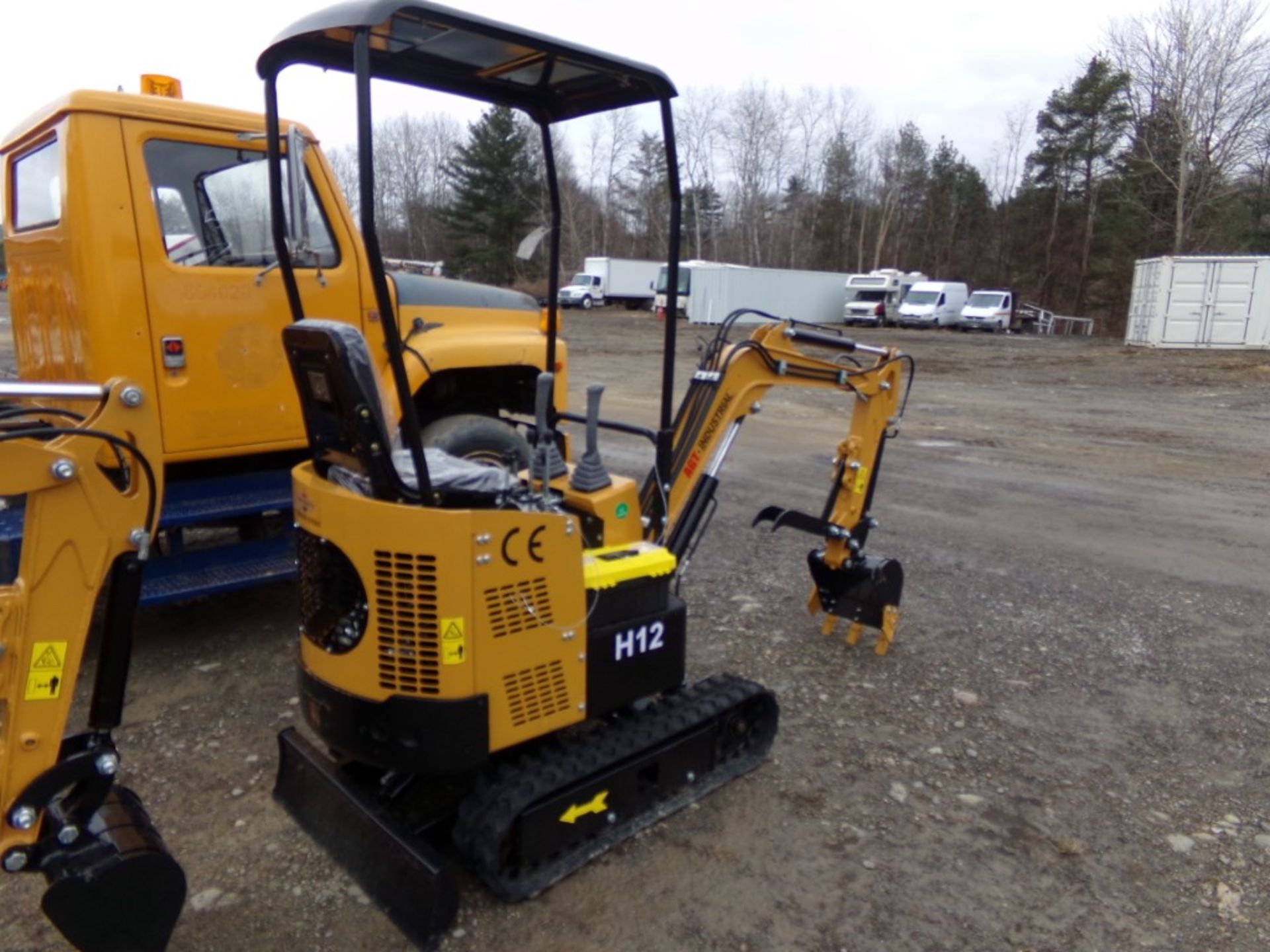 New, AGT Industrial H12 Mini Excavator, Grader Blade, Stationary Thumb, Briggs Gas Engine, Serial #: - Image 3 of 6