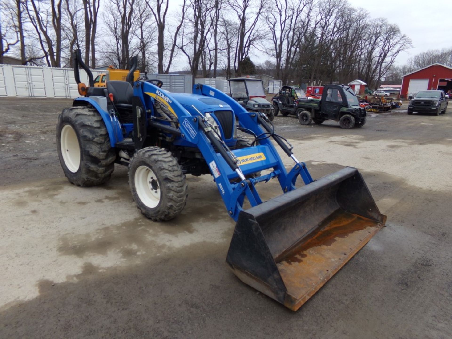 New Holland Boomer 50, 4 WD Tractor, 250TL Loader, Hydro, Single Rear Hydraulics, PTO, 3 PT, ROPS, - Image 4 of 8