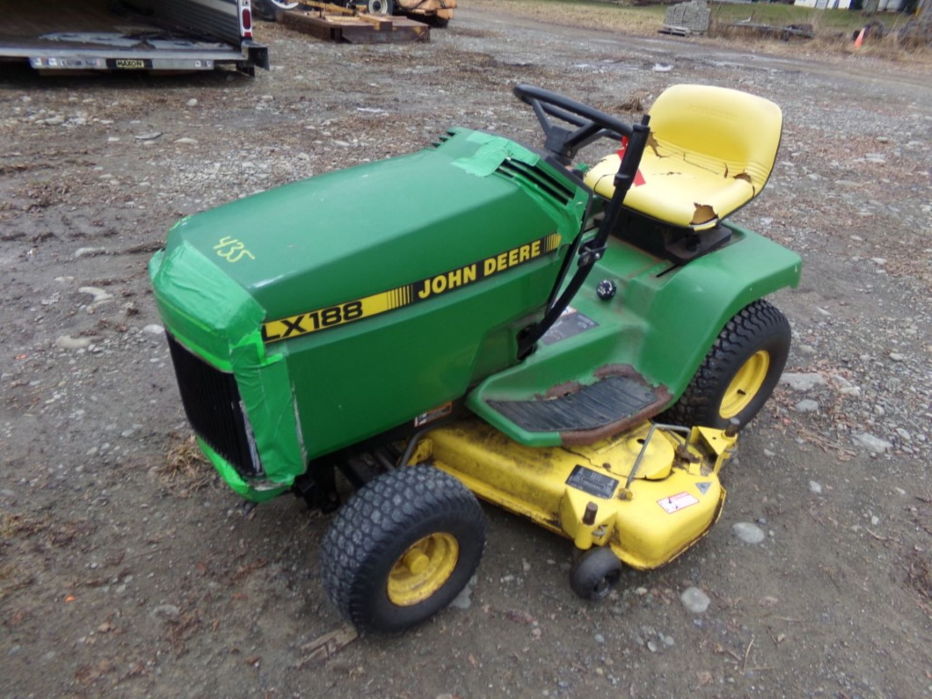 John Deere LX188 Riding Mower, 46'' Deck, Liquid Cooled V-Twin, Hood Is Loose, No Hour Meter, Serial