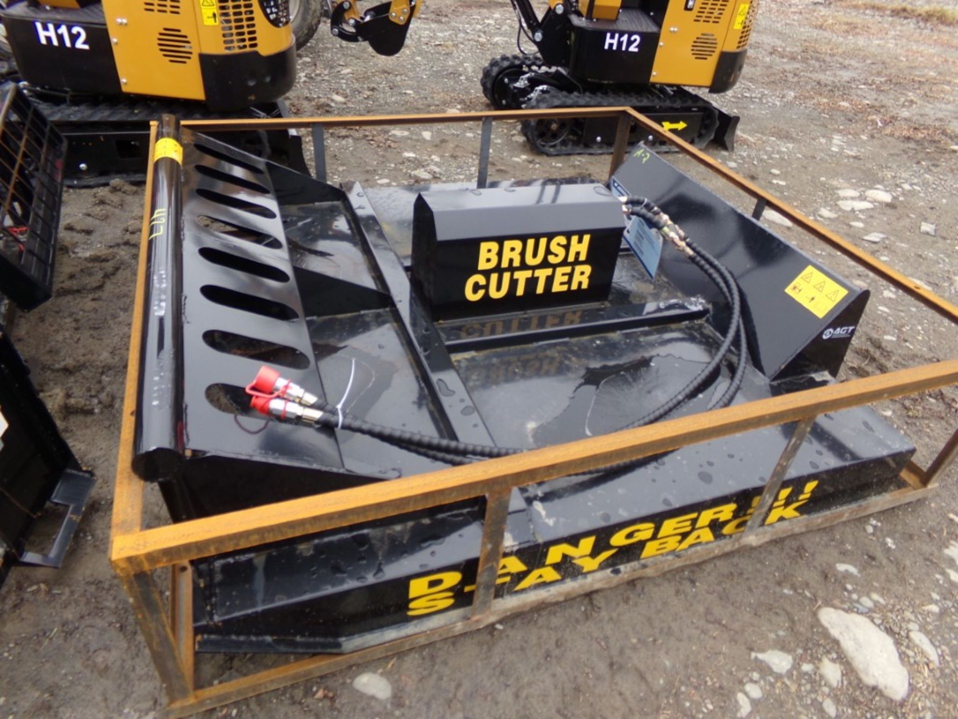 New, AGT 72'' Skid Steer Brush Cutter, Put Oil In Gear Box Before Using - Image 2 of 2