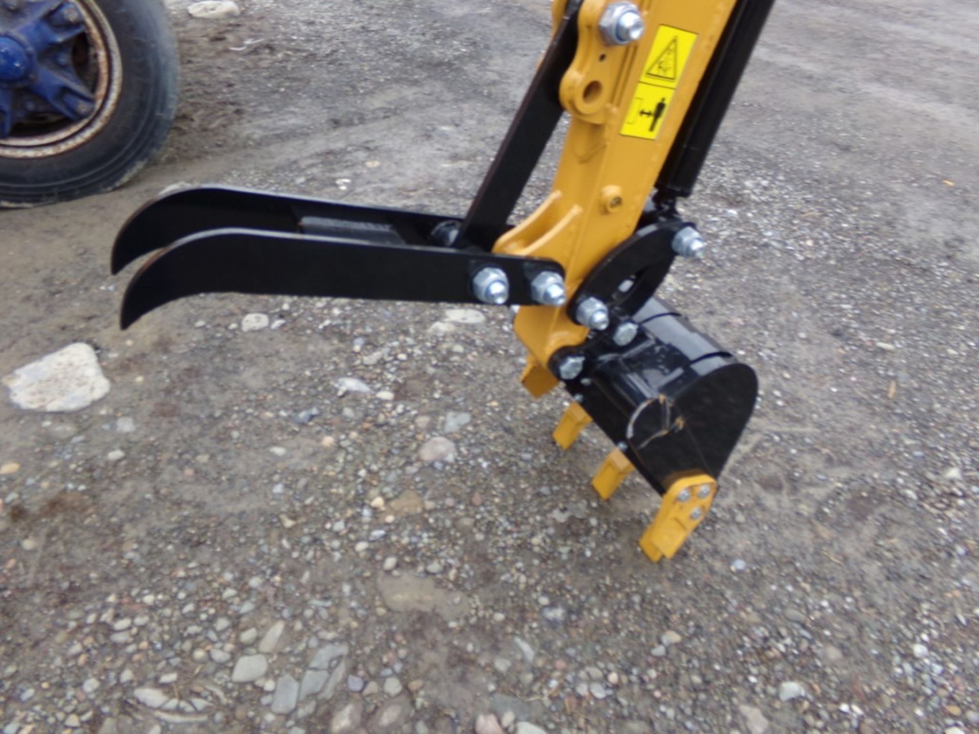 New, AGT Industrial H12 Mini Excavator, Grader Blade, Stationary Thumb, Briggs Gas Engine, Serial #: - Image 6 of 6