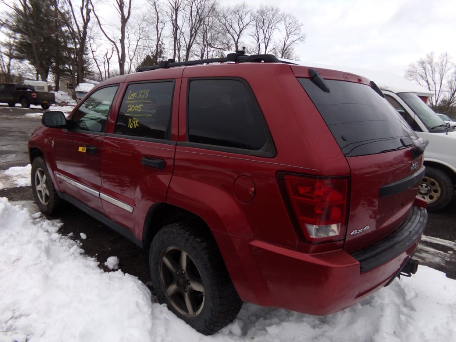 2005 Jeep Grand Cherokee Laredo 4X4, Leather, Sunroof, Red, 169,574 Miles, VIN#1J4HR48N45C731935 - - Image 2 of 6