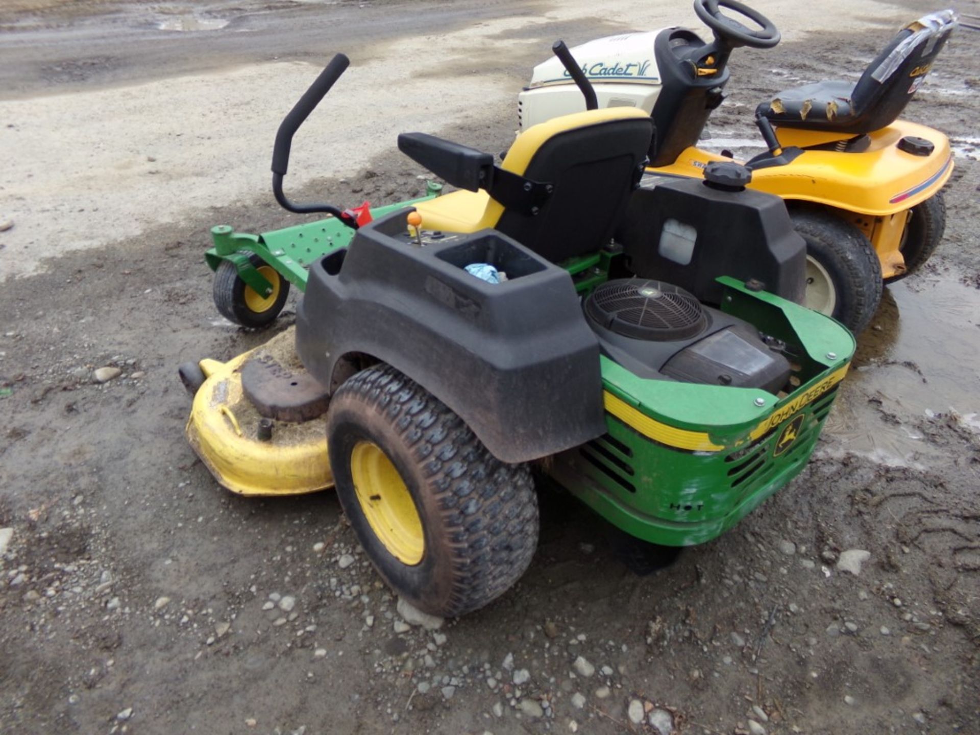 John Deere Z 425, Zero Turn Mower, 54'' Deck, Gas, V-Twin ''JD Brand'' - Image 2 of 2