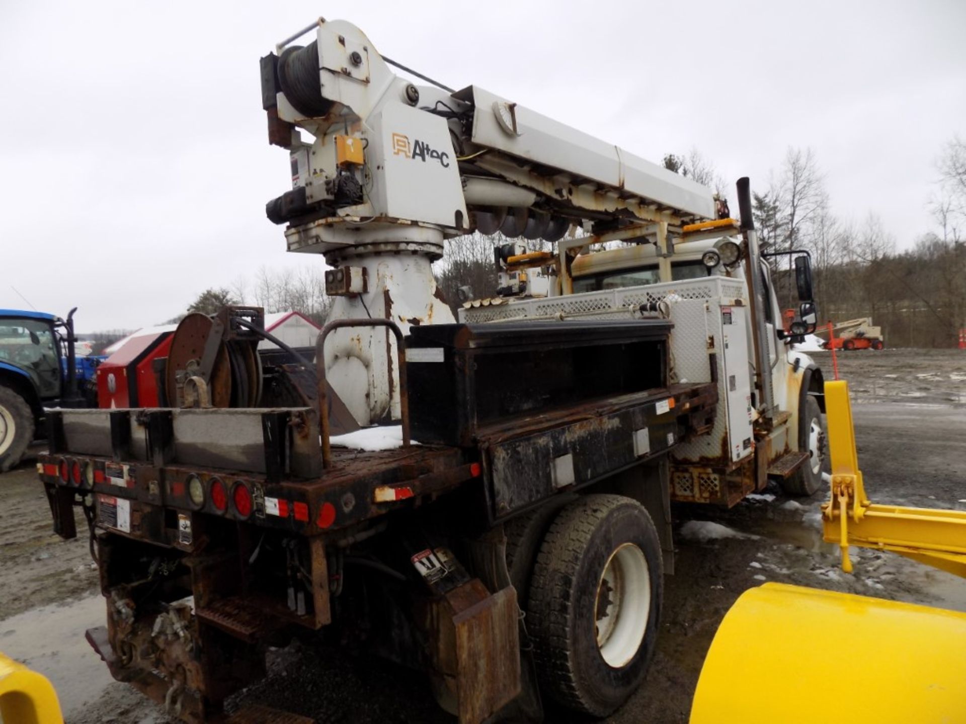 2011 Freightliner M2, AWD, Auger/Crane Truck w/Altec DM45T Auger Body, 6.7 Cummins Dsl. Engine, - Image 3 of 7