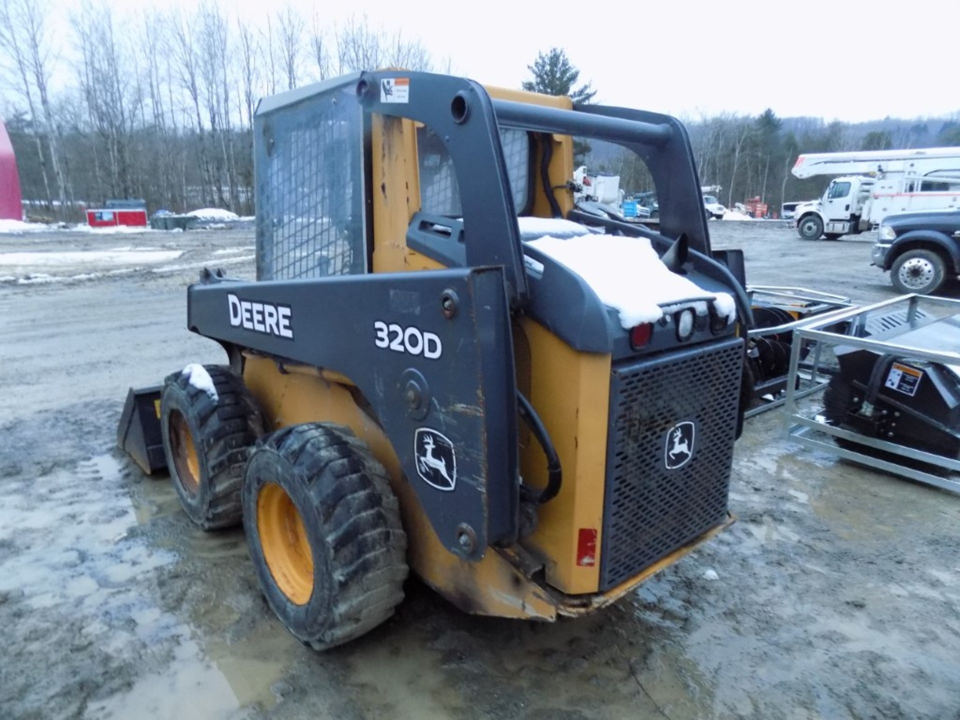 John Deere 320D Skid Steer with Bradco 72'' Bucket, Foot Loader Controls, 6205 Hrs, S/N 188106, - Image 2 of 5