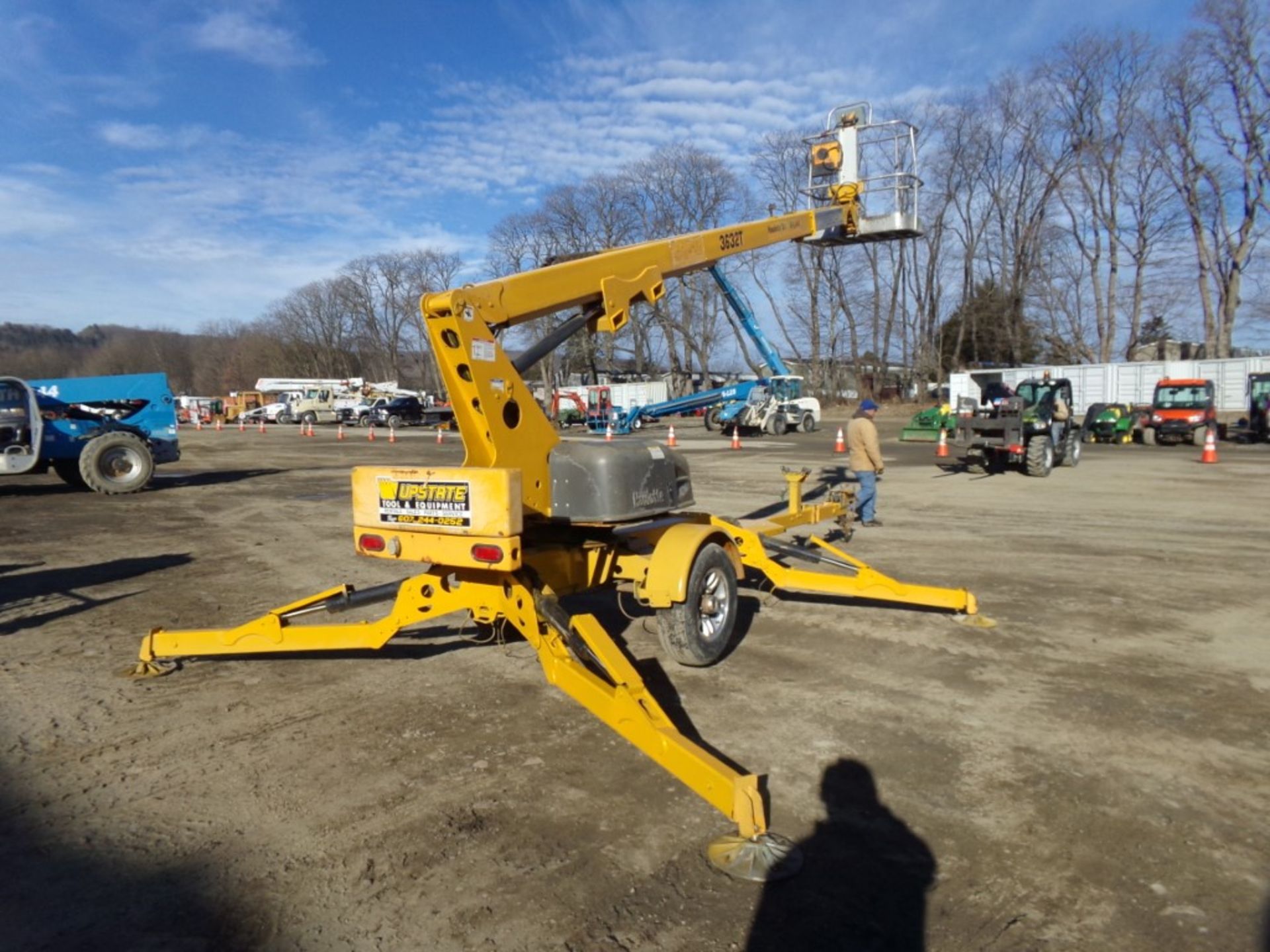 2013 Haulotte Bil Jax 3632T, Tow-Behind Boom Lift, Electric, Works But Batteries Don't Last Long, - Image 2 of 5