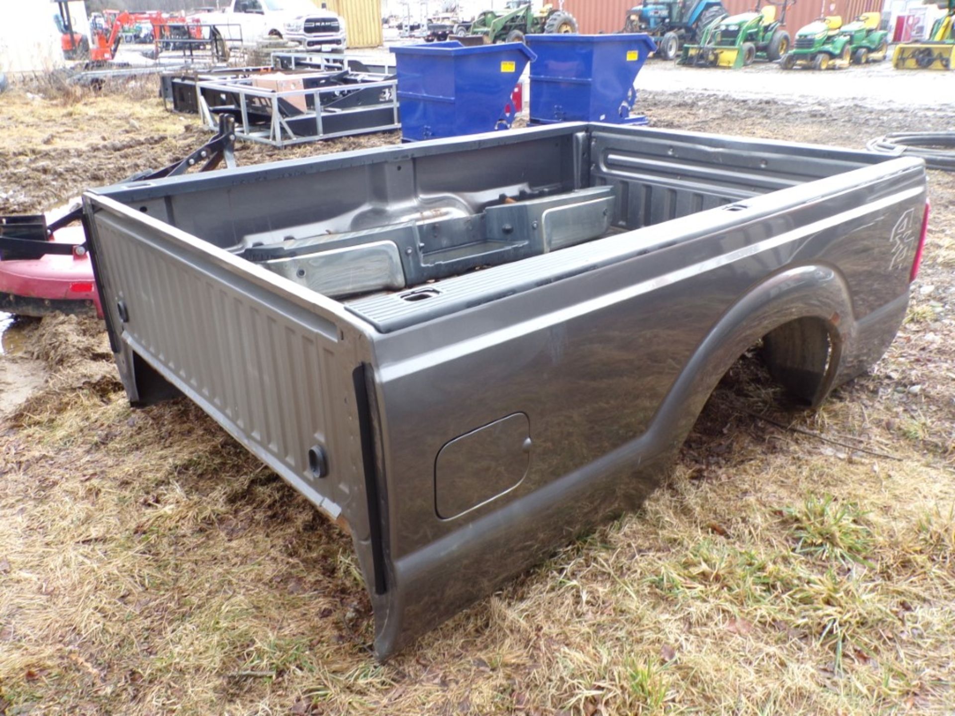 Ford Super Duty Charcoal Gray Truck Box, 8' with Rear Bumper (HAS RUST HOLES ON BOX FLOOR) - Image 2 of 3