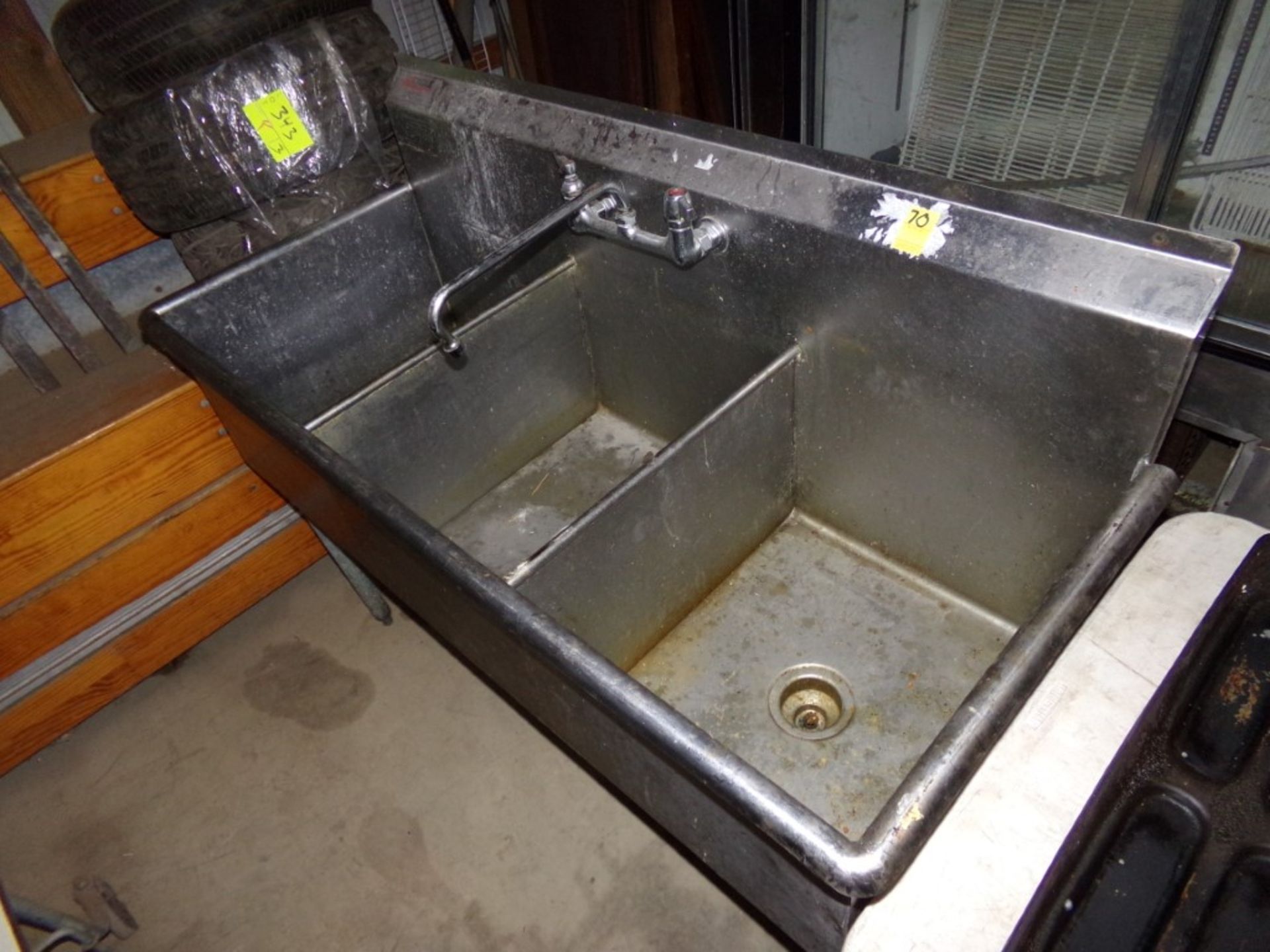Stainless Steel 3 Bay Sink, 57'' X 25'' X 44'' With Faucet and Drains. (LEGS ARE LOOSE)