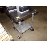 Bull Nose Stainless Cart, 24'' X 24'' X 28''