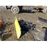 John Deere 54'' Snow Plow With Mount ''Quick Hitch''