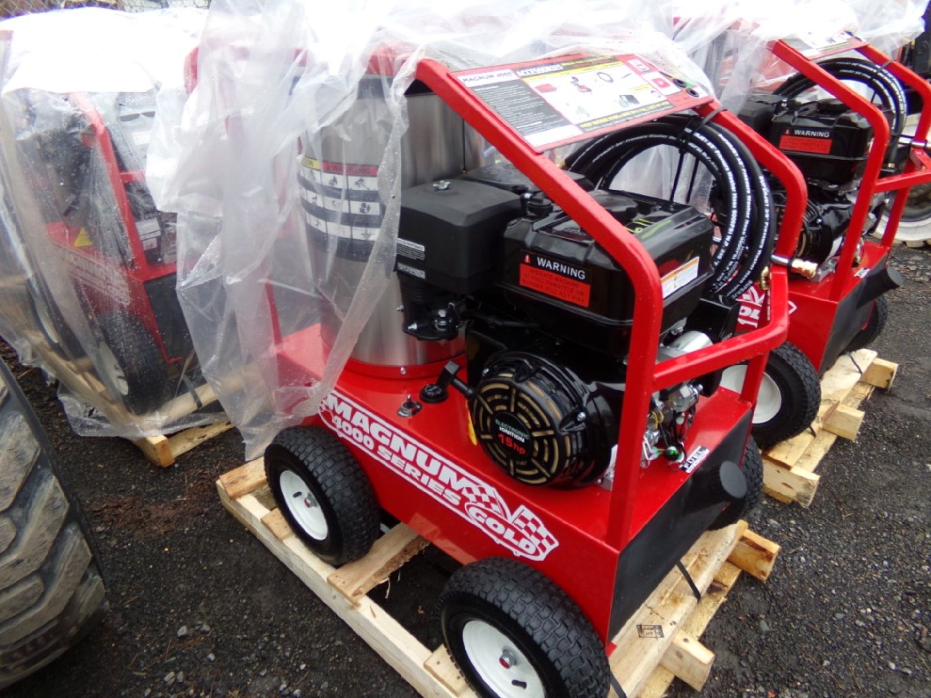 New,Magnum 400 Series Gold Hot Water Pressure Washer, Gas Engine, Burner Uses Kero Or #2 Diesel,