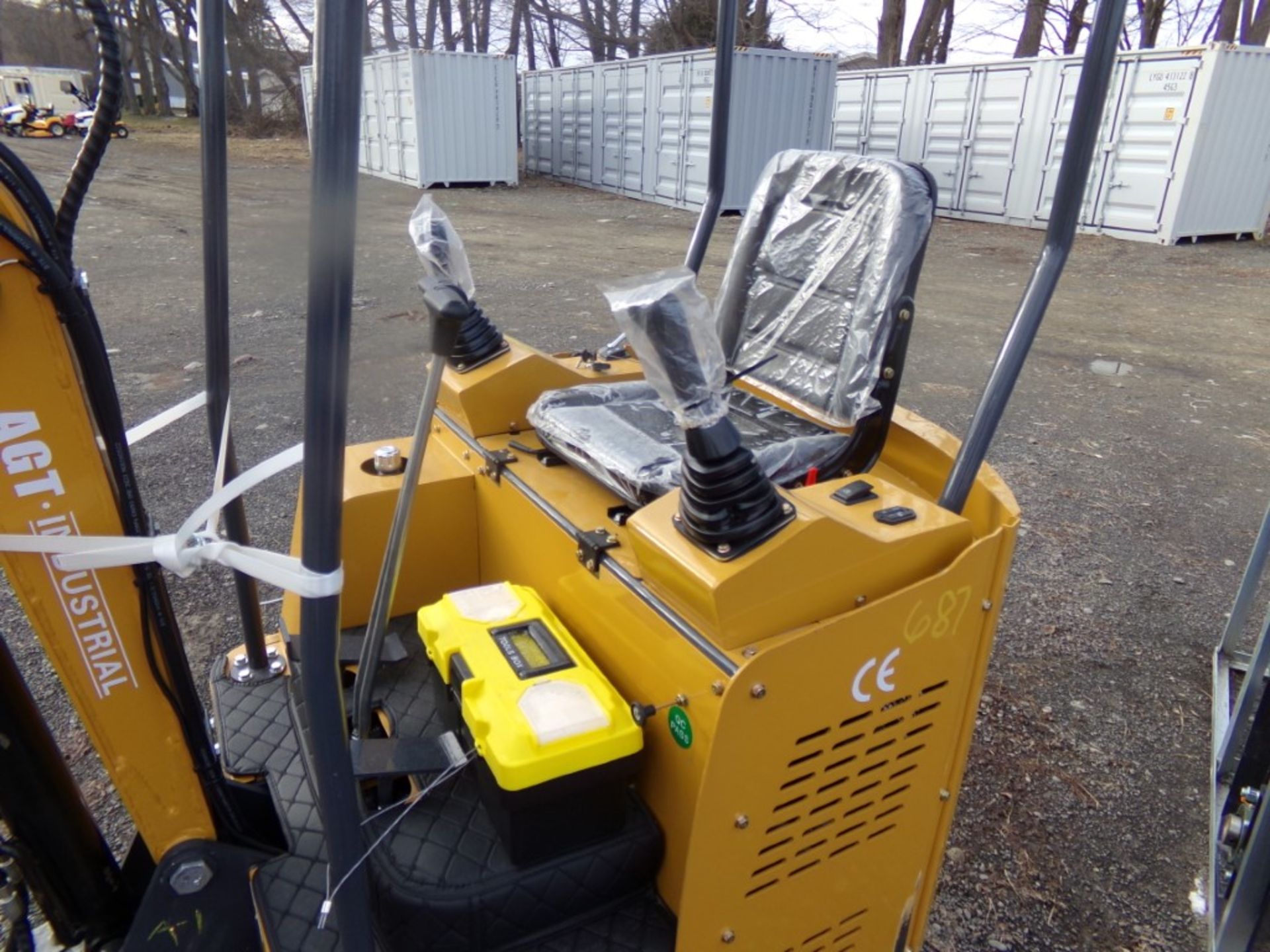 New AGT Industrial H15 Mini Excavator Canopy, Stationary Thumb, Grader Blade, Gas Engine, Industrial - Image 3 of 5