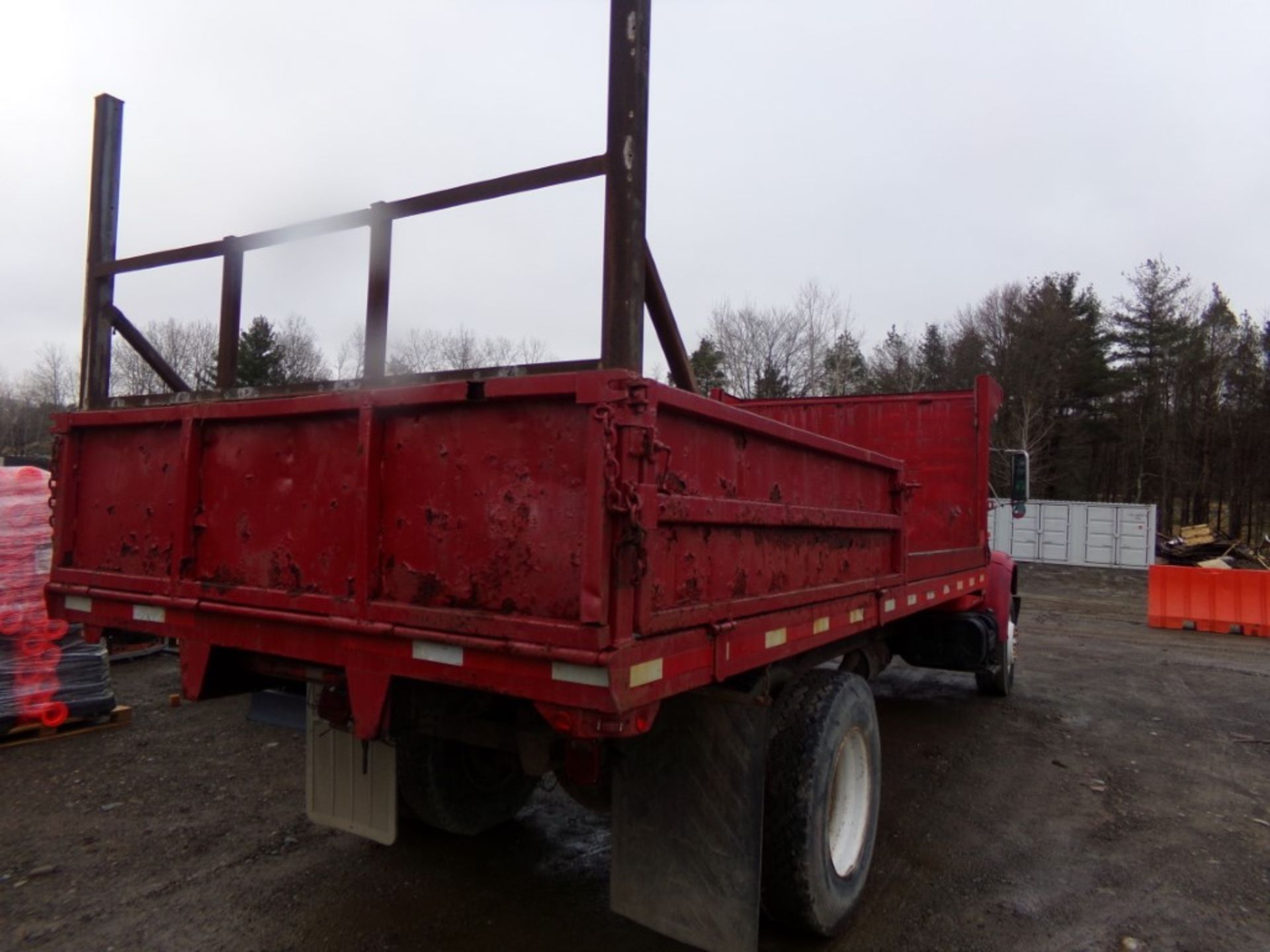 1996 International 4700, S/A Dump Truck, Red, Extra-Long Landscaper Dump Box w/Drop Down Sides, - Image 3 of 11