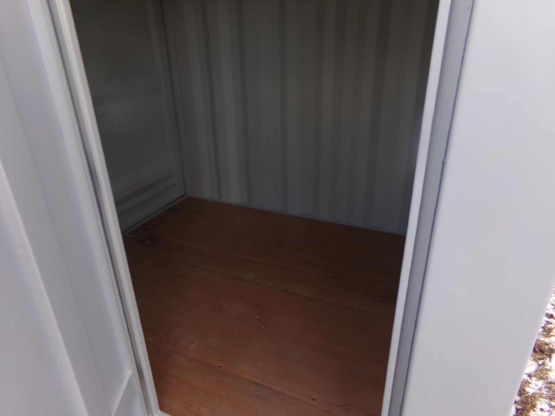 New 8' X 80'' Storage Container, Office Buildng, Barn Doors on One End, Lockable Man Door and Window - Bild 3 aus 3