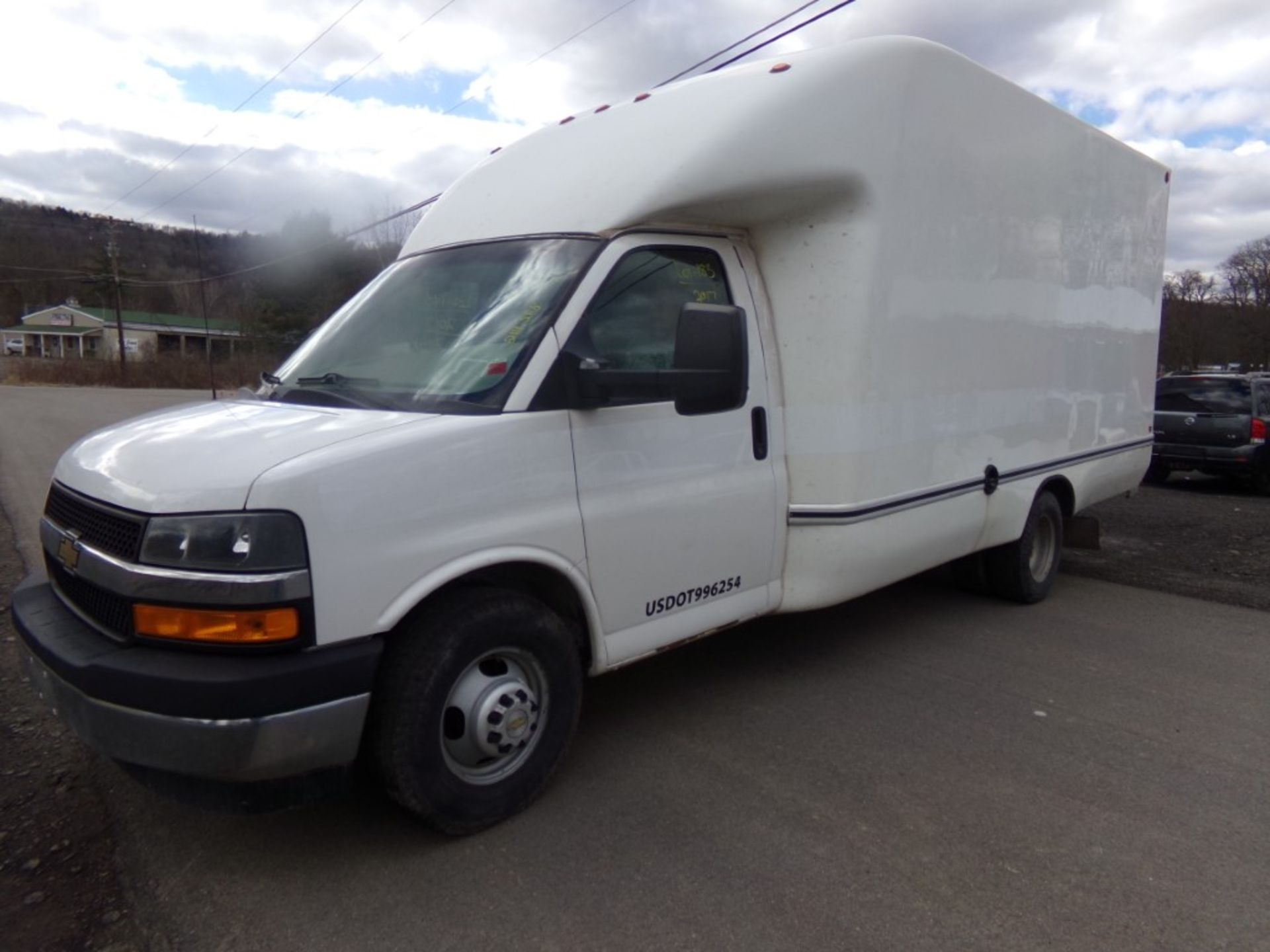 2017 Chevrolet G3500 Box Van, White, 219,568 Mi., Box is Aprox.16 FT Long, REAR BUMPER IS BENT,