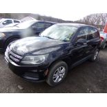 2012 Volkswagen Tiguan 2.0TS1 FWD, 125,838 Miles, VIN#WVGAV7AX1CW577529, LEFT SIDE VEHICLE HAS FADED