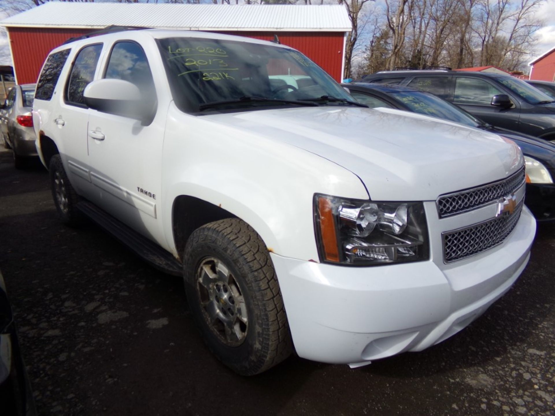 2013 Chevrolet Tahoe LT 4X4, Leather, Sunroof, White, 221,664 Miles, VIN#1GNSKBE01DR317639 - OPEN TO - Image 4 of 13