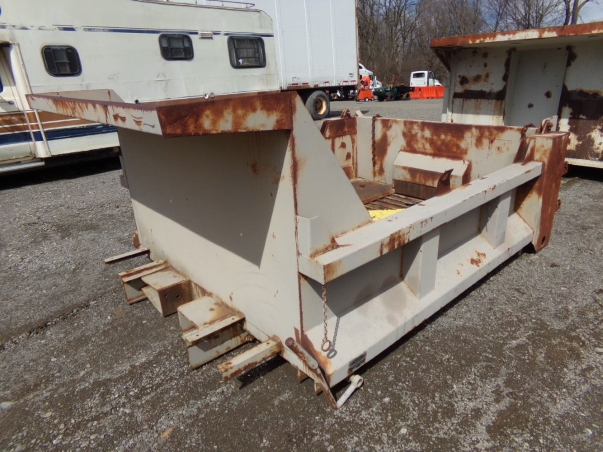 8' Tan Steel Dump Body with Center Conveyor Floor, Air Flo Mfg.