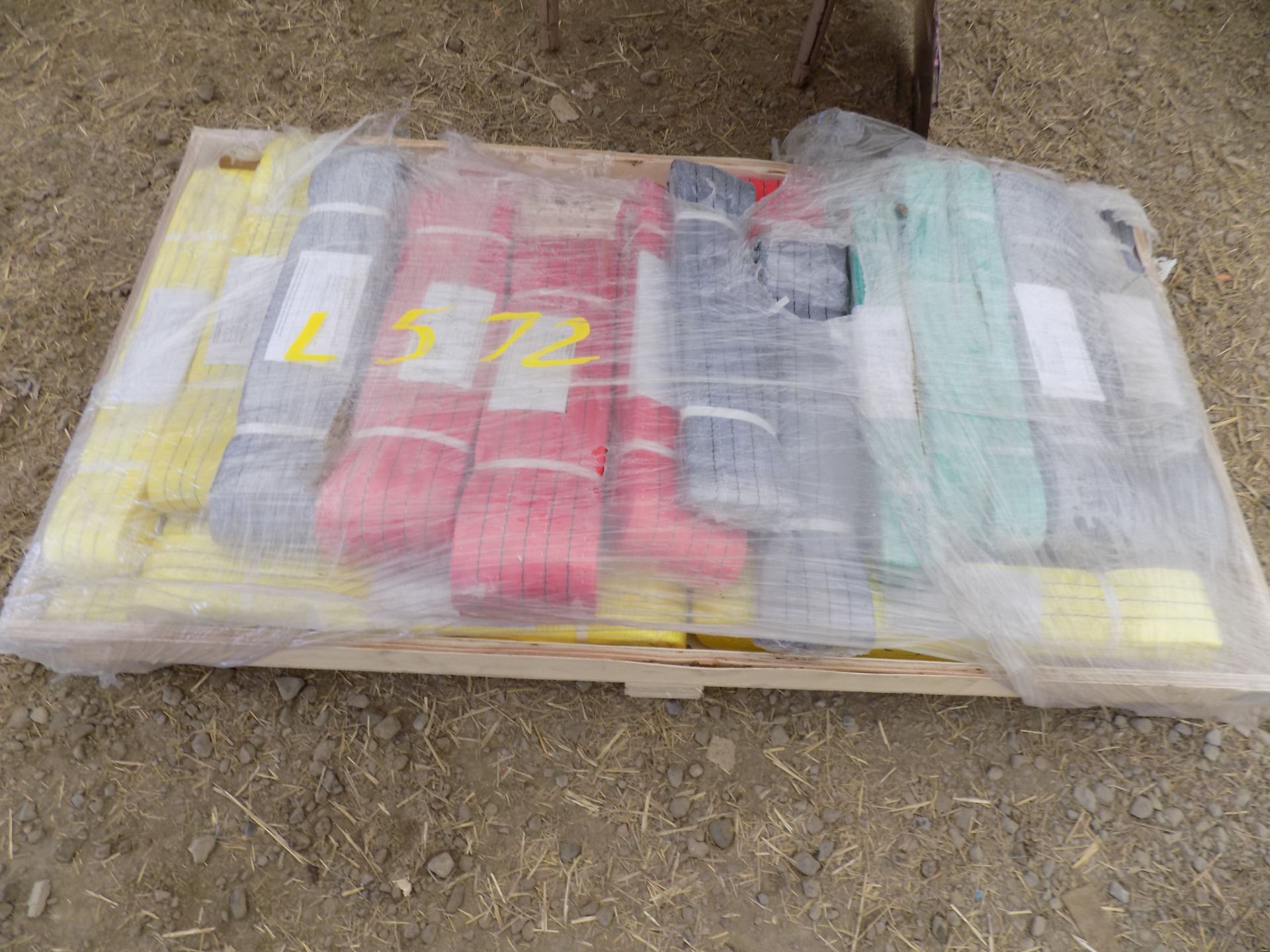 Pallet Of Assorted Rigging Slings, 12T-30T, 2-6 Meters, SOLD AS A LOT (22 Pieces)