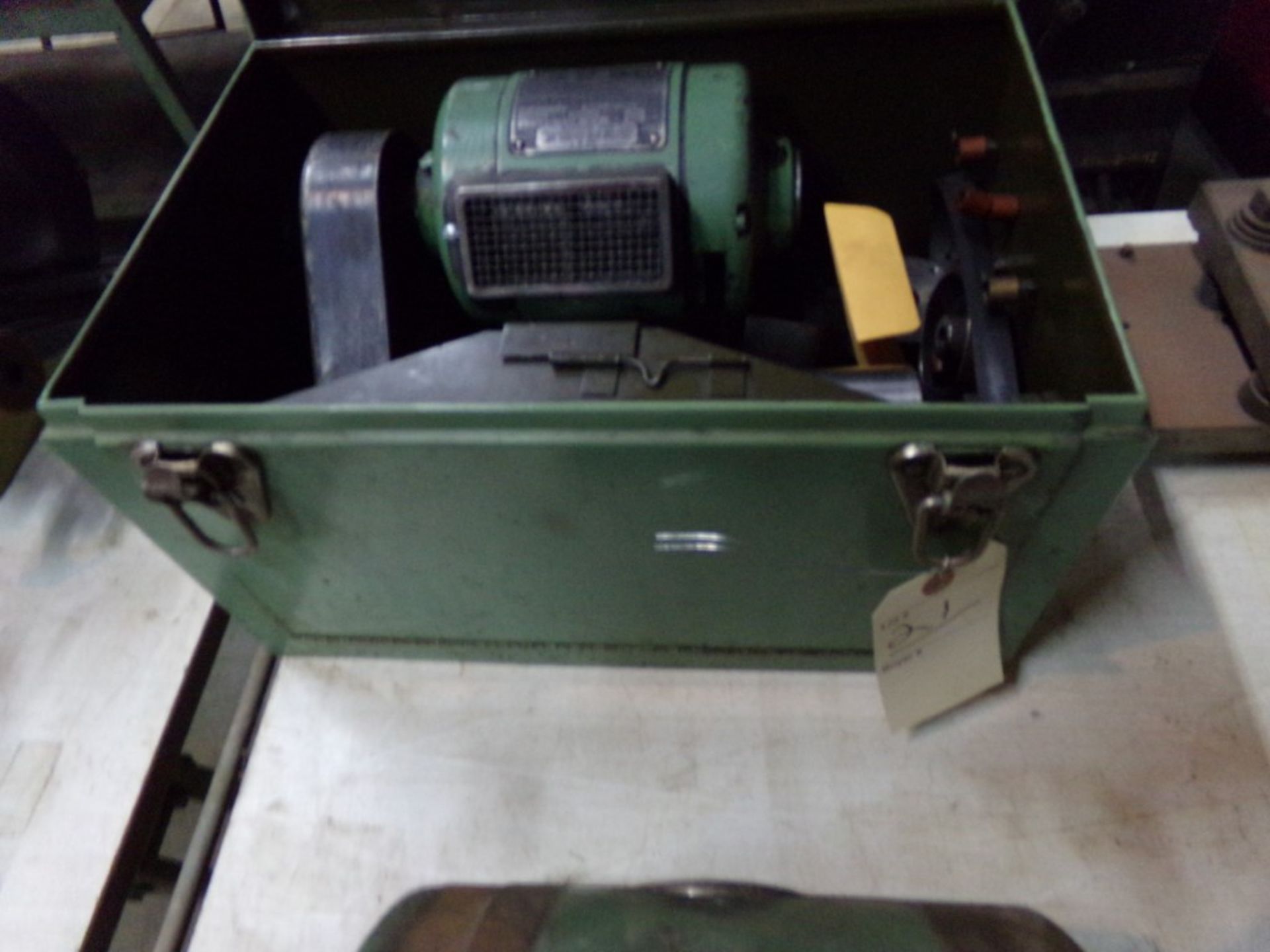 Tool Post Grinder, Dumore No. 5 ''The Master'', 115 Volts, In Original Box, Looks Complete