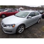 2014 Volkswagen Passat, 1.8 T SE, Silver, 126,677 Miles, Sunroof, Leather, Vin # 1VWBT7A32EC093737 -