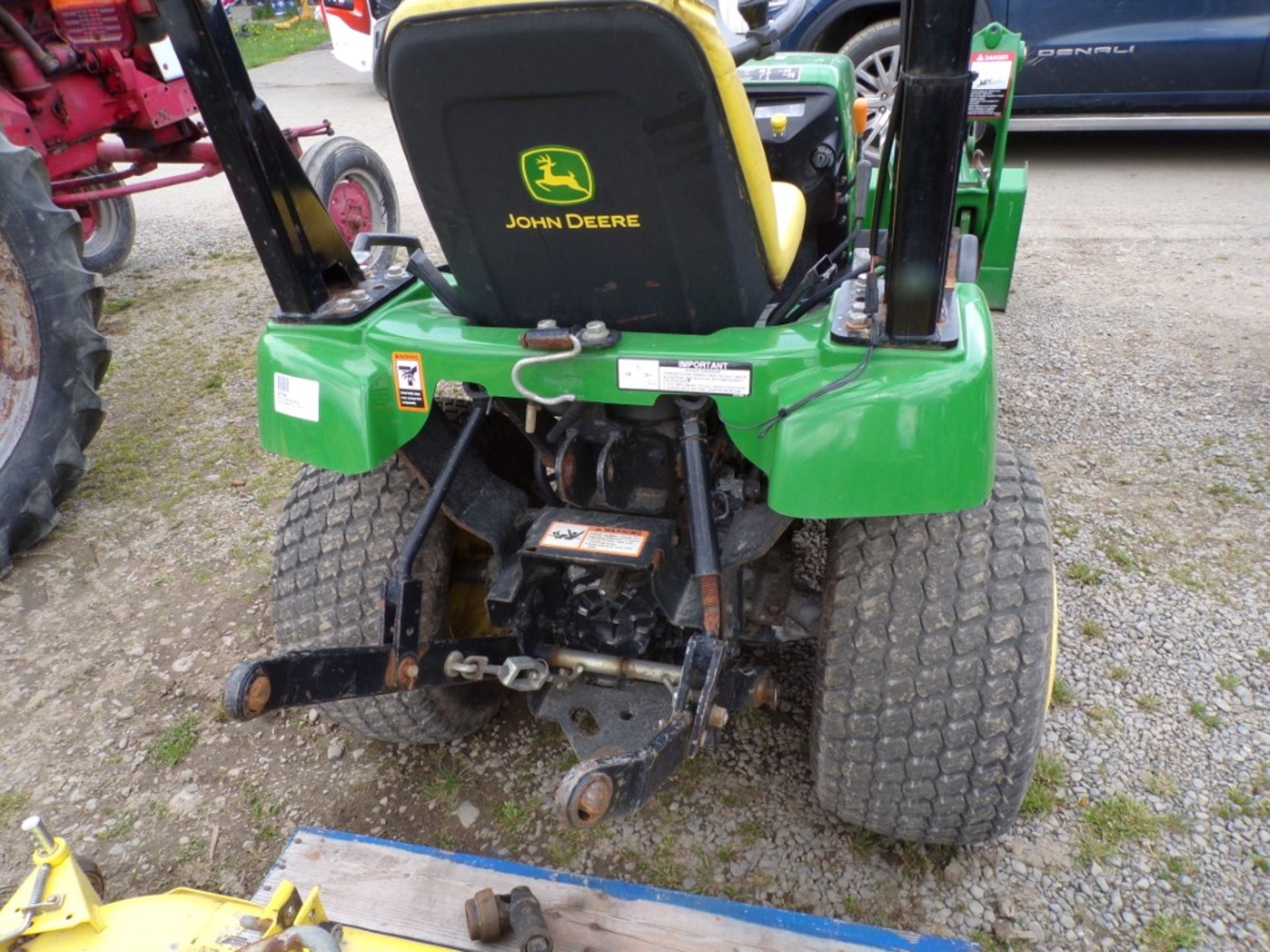 John Deere 2305 4 WD Compact 200CX Loader, 52'' Deck and 47'' Snow Blower, Diesel, Hydro, 853 - Image 5 of 7