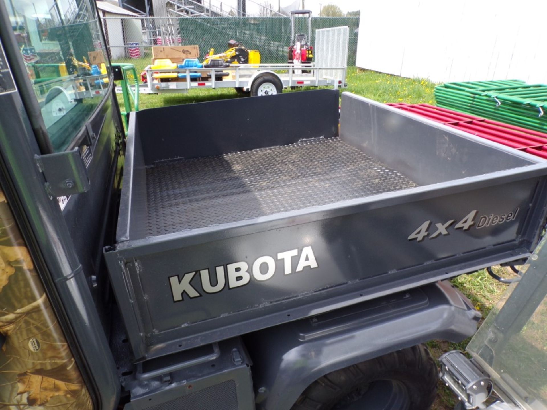 Kubota RTV1100, Dsl., Full Cab w/ Heat & A/C, Power Dump, 3167 Hrs, Nice Shape (5708) - Image 4 of 5