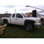 2007 Chevrolet 2500 HD Ext. Cab, White, Auto, 4 WD, 6' Box, 6.0 V8, 176,080 Miles, Vin. #