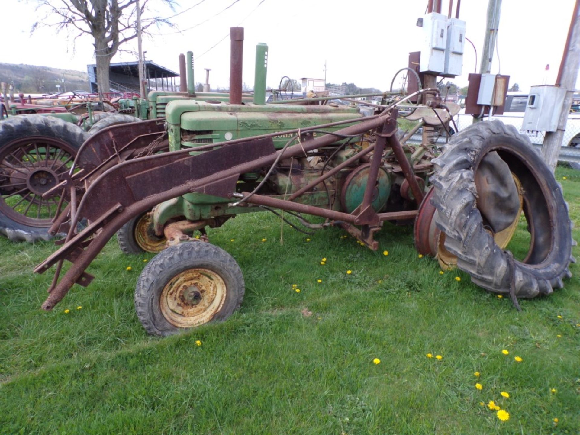 JD A Tractor, WFE w/Loader - Not Running, Needs Work (4315)