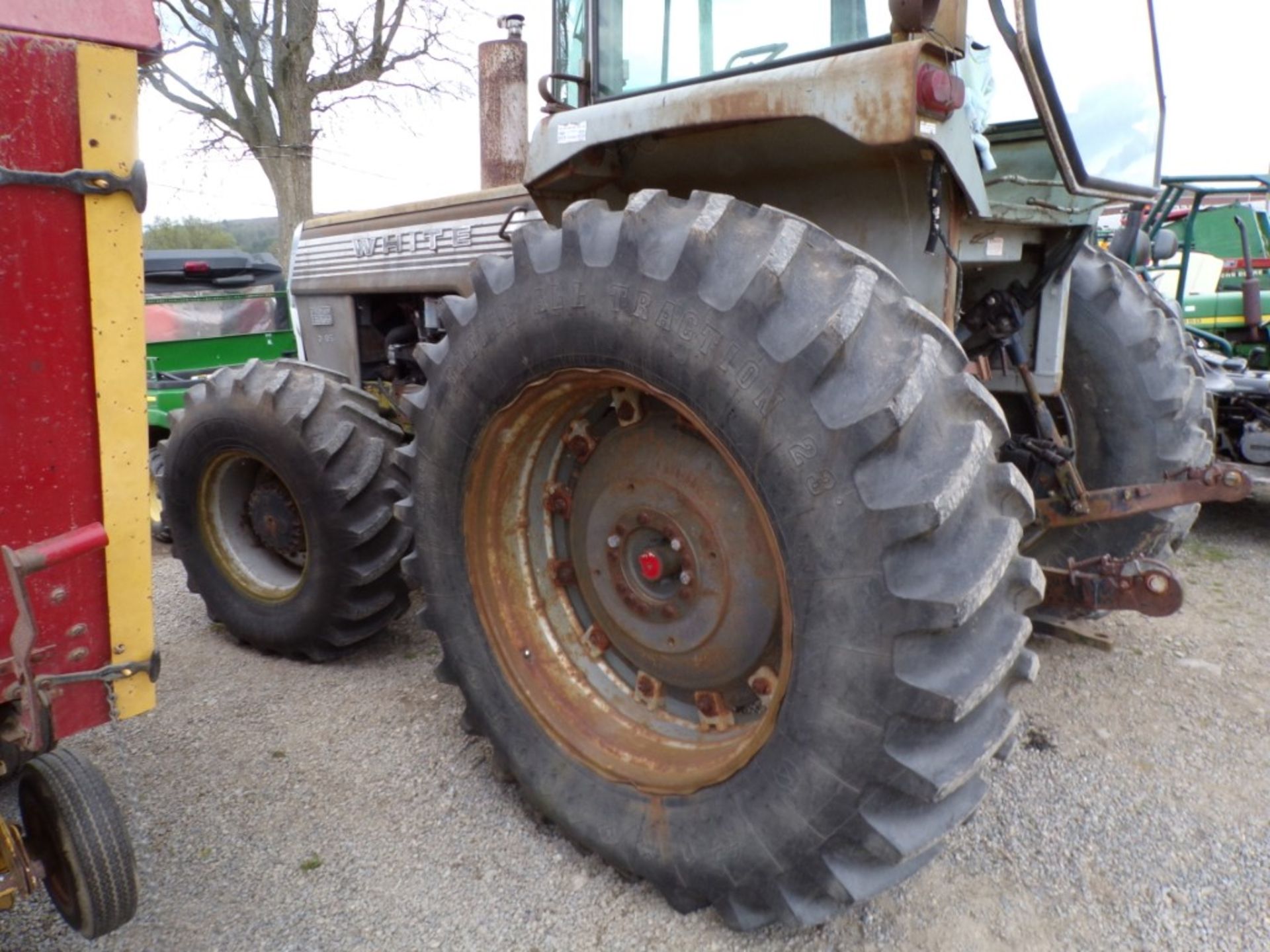 White 2-85 Tractor, 4wd, 2057 Hrs., Ser.# 4521 (5650) - Image 2 of 6