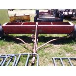 New Idea Seeder Spreader (5787)