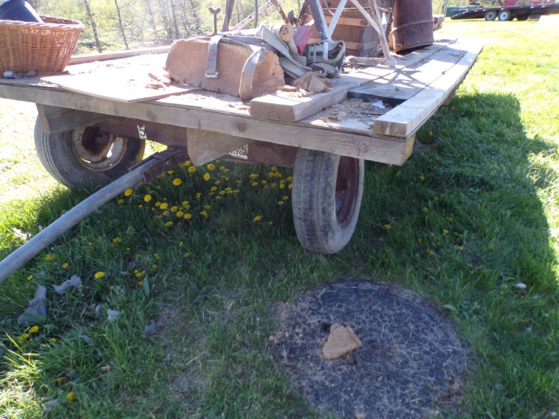 Flat Wagon & Wooden Rack (6668)
