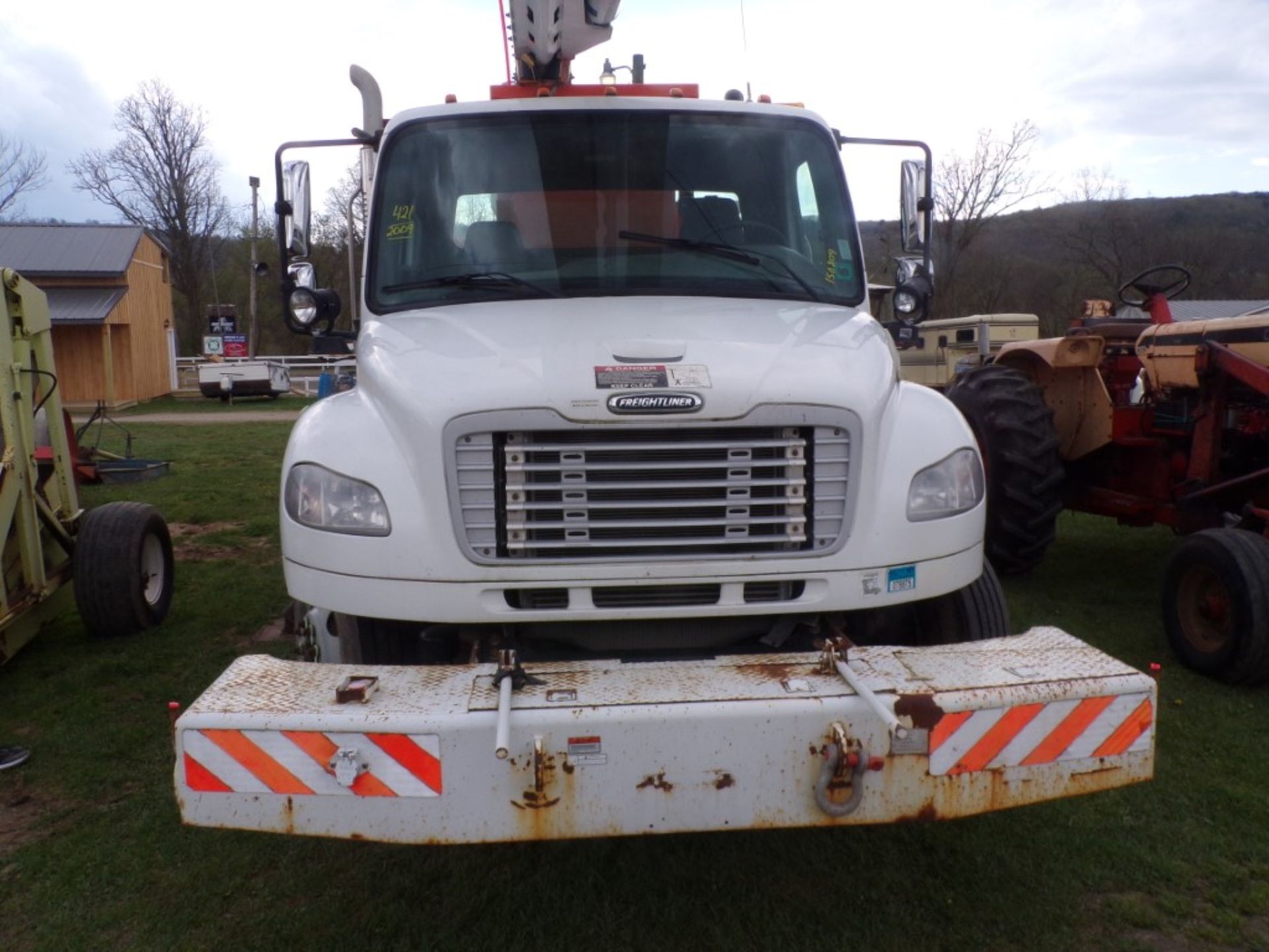 2009 Freightliner Business Class M2 Bucket Truck, Altec 55' Boom, Reading Body, Mercedes Diesel, - Image 2 of 9