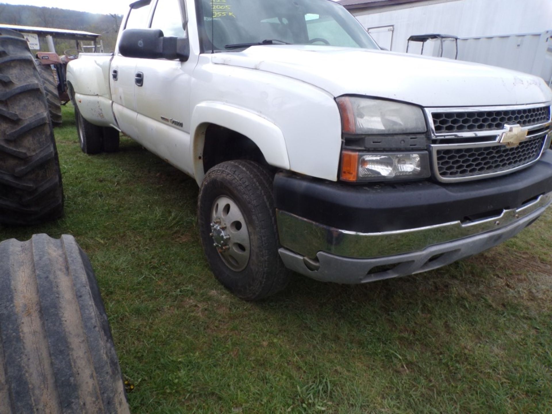 2005 Chevrolet 3500 Dually, 4WD, Duramax Dsl Eng, Vin# 1GCJK332X5F970276 - HAVE TITLE (463) - Image 6 of 7
