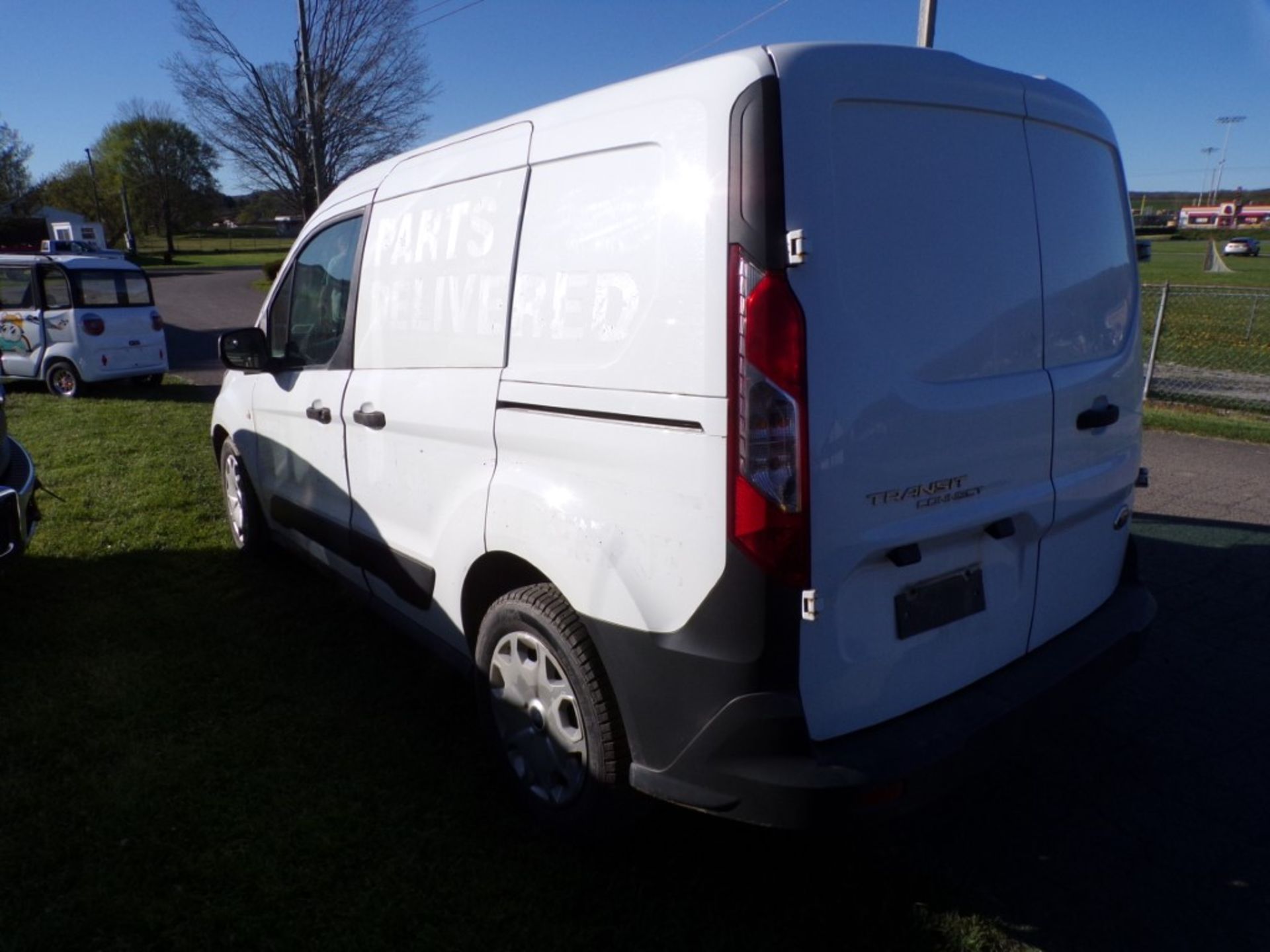 2016 Ford Transit Connect, Auto, White, 208,281 Miles, Vin # NM0LS6E73G1231962 (6561) - HAVE TITLE - Image 3 of 5
