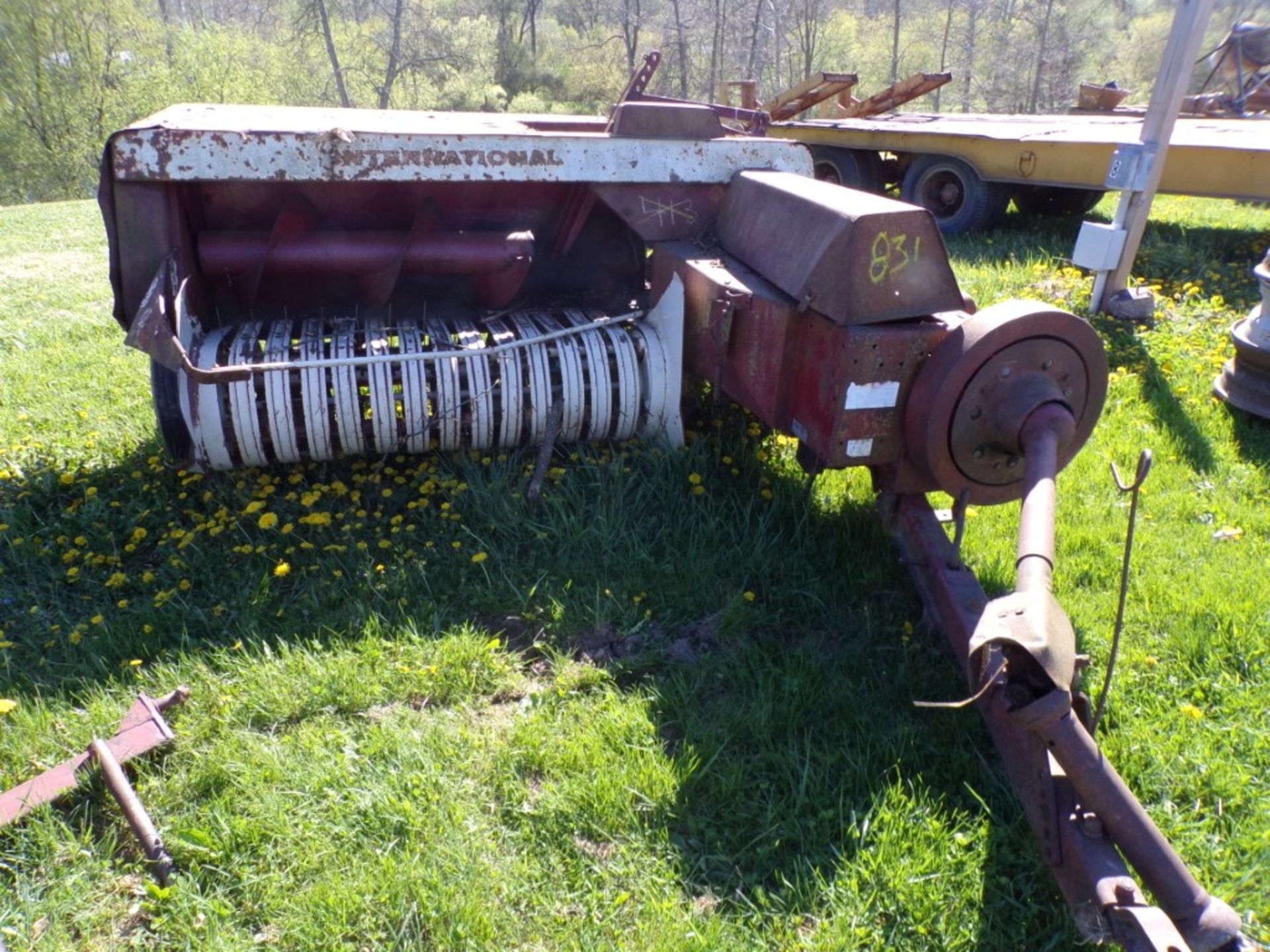 IH Square Baler - Needs Work (6667)