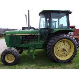 John Seere 2950 2 WD Full Cab, PtO, 3 PT Hitch, Dual Remotes, 3741 Hrs., Good Rubber (5335)