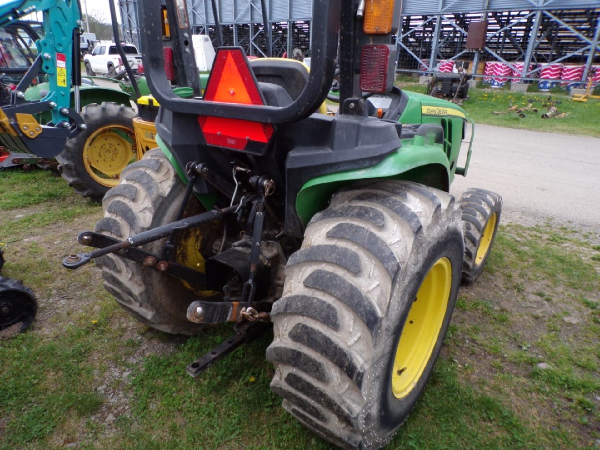 John Deere 3025E, 4 WD Compact, Dsl. Hydro, 3 PT PTO, 4730 Hours, ROPS (5414) - Image 4 of 4