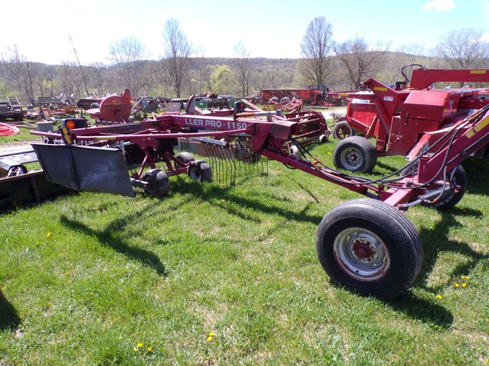 Miller Pro-1150 Tandem Rotary Rake with 2250 Hitch (5071) - Image 3 of 4