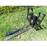 New Narrow Quick Hitch Pallet Fork, M/N SSPE (4608)