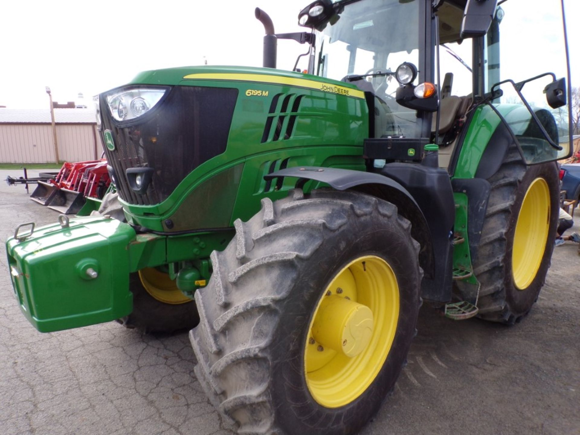 2021 John Deere 6195M, 4 WD Tractor, Power Shift Tans w/Screen, Rear Hyd. Remotes, Air Brake Hookup, - Image 3 of 8