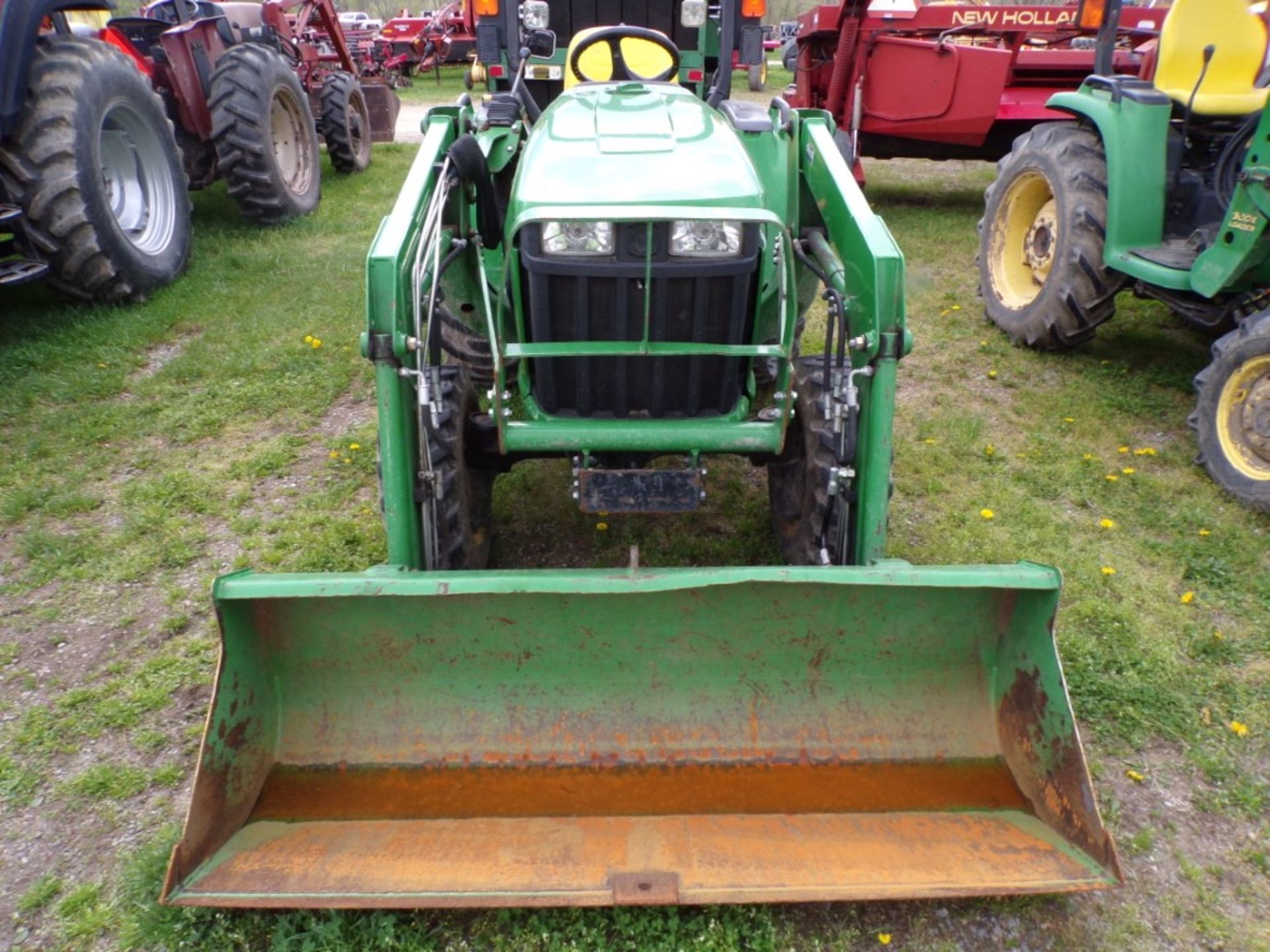 John Deere 3025E 4 WD Compact Tractor with D160 Loader, R4 Tires, Hydro Trans., 1681 Hrs., Ser.# - Image 2 of 5