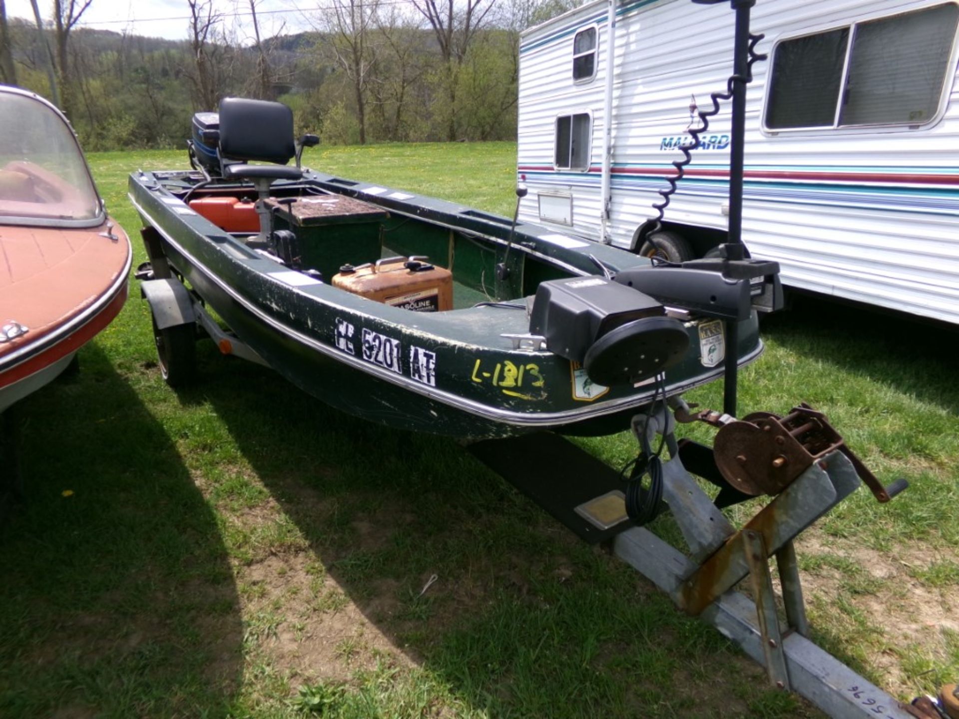 14' Fiberglass Fishing Boat with Extra Fuel Tanks and Mercury 402 40 HP Engine (5696) - NO PAPERWORK